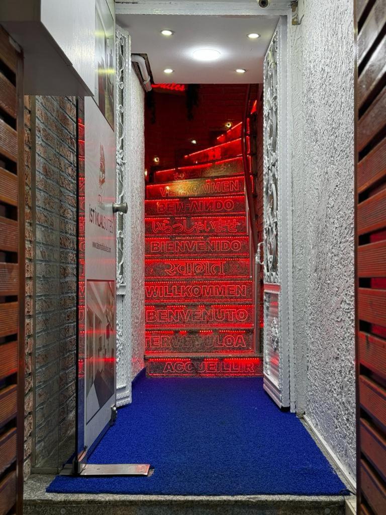 Taksim Istiklal Suites Istanbul Exterior foto