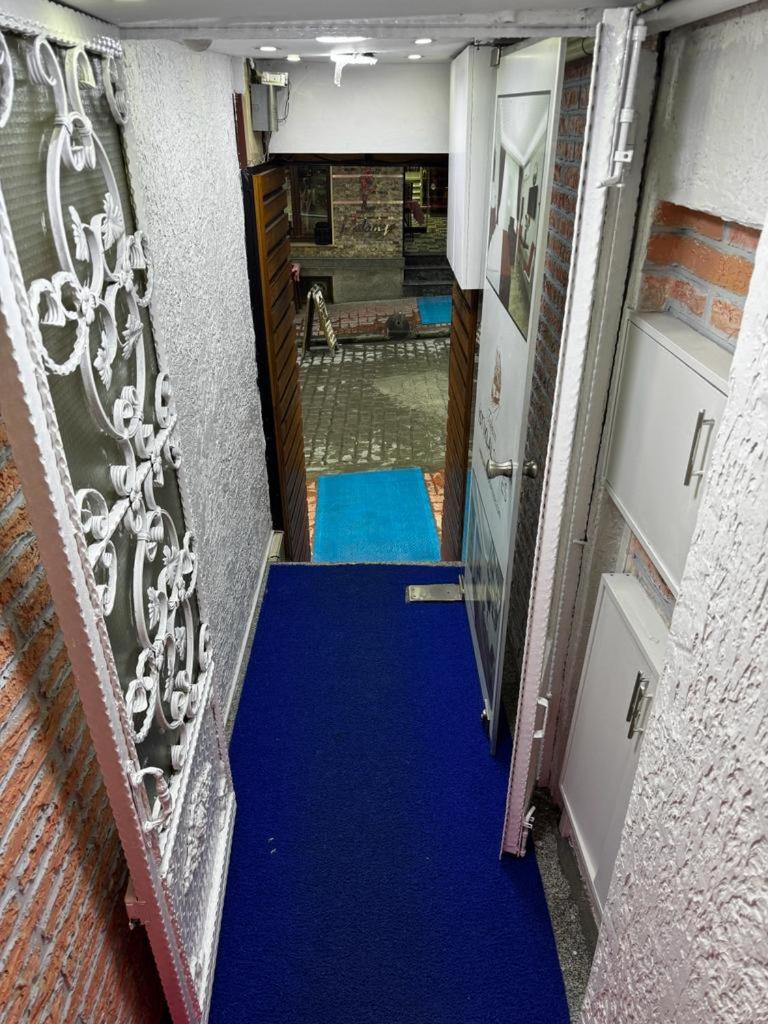 Taksim Istiklal Suites Istanbul Exterior foto