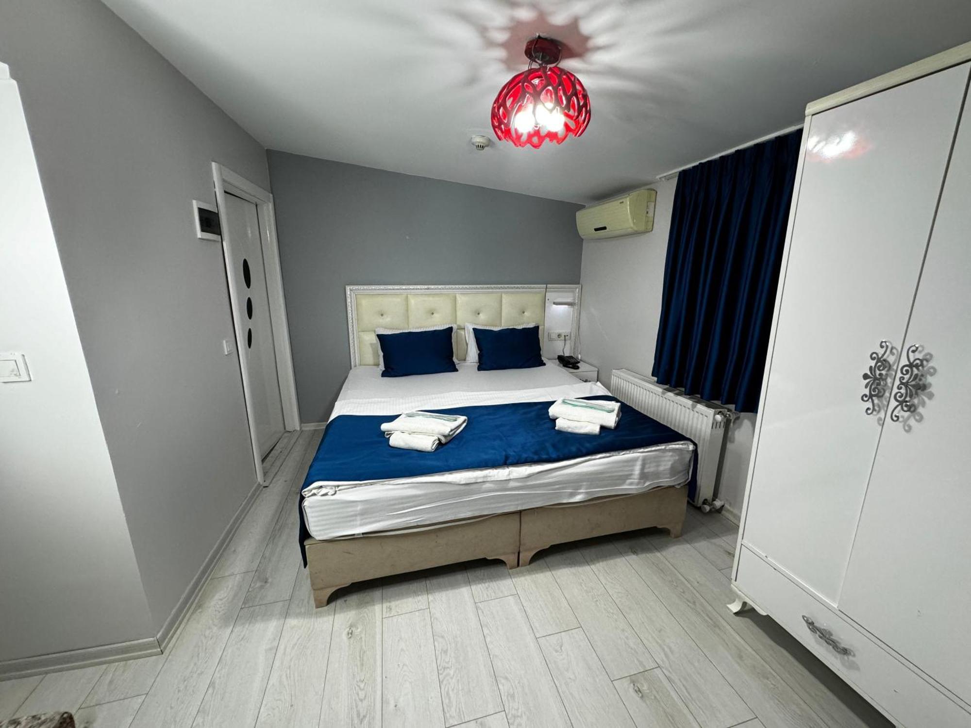 Taksim Istiklal Suites Istanbul Exterior foto