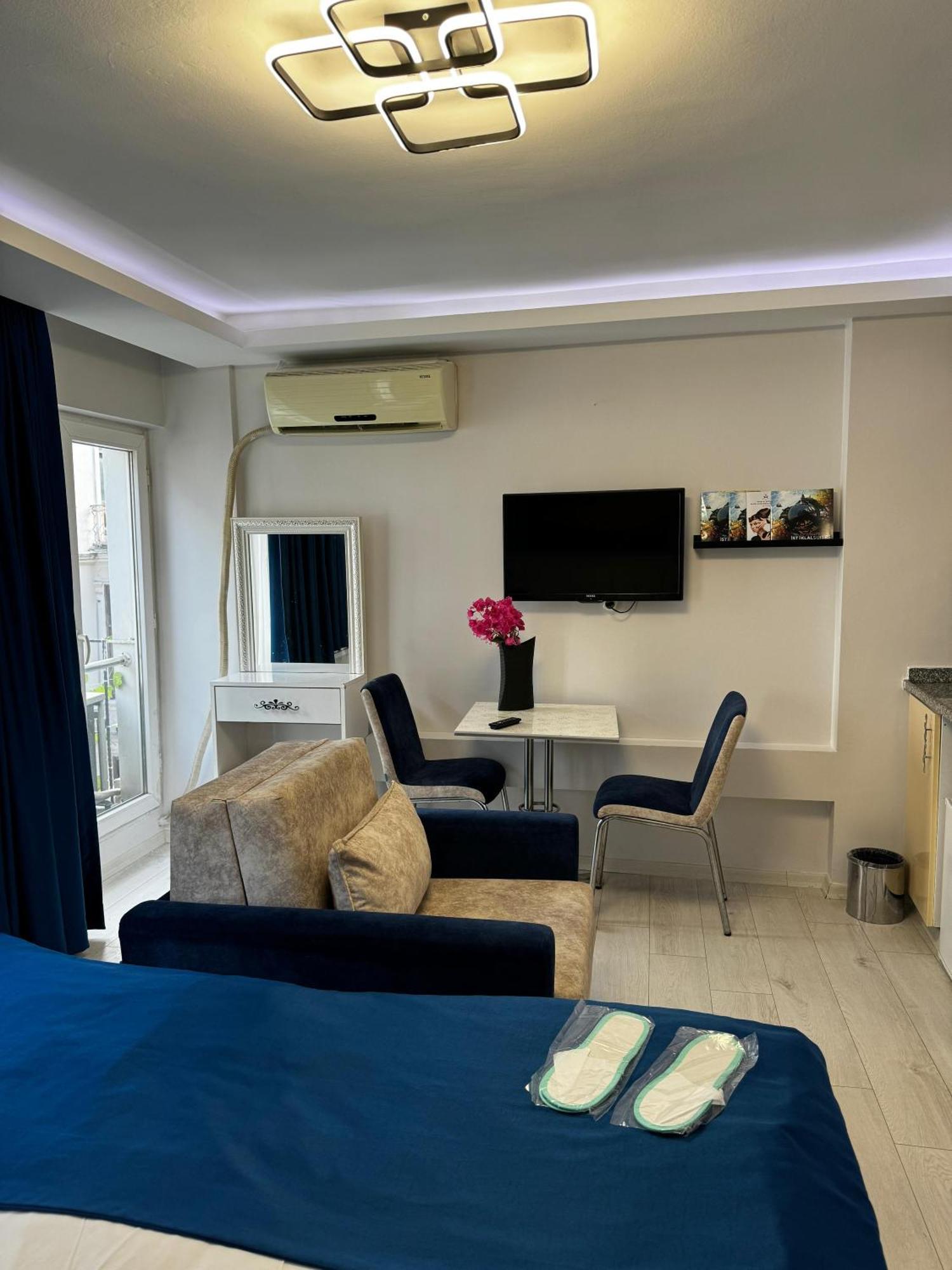 Taksim Istiklal Suites Istanbul Exterior foto