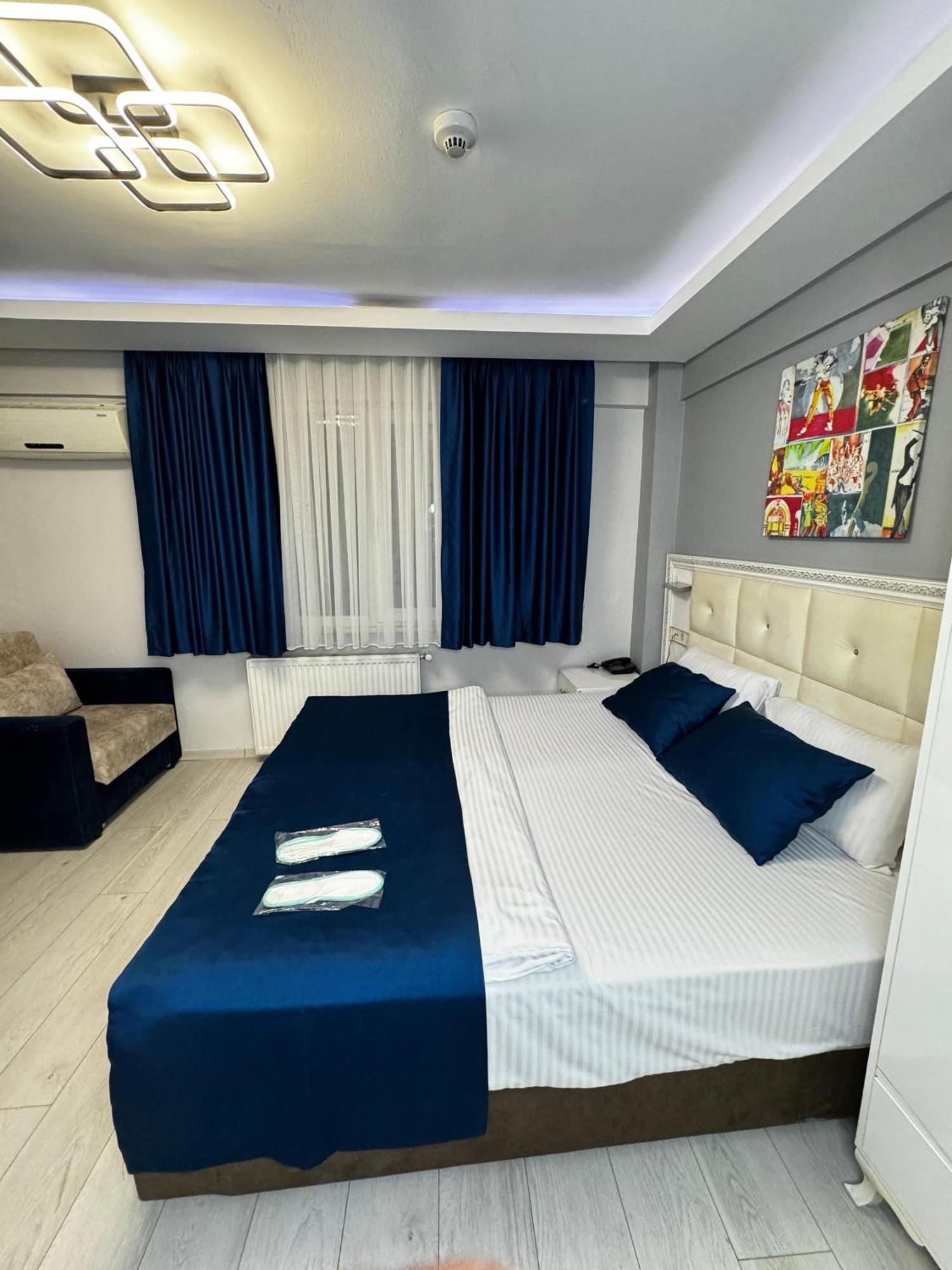 Taksim Istiklal Suites Istanbul Exterior foto