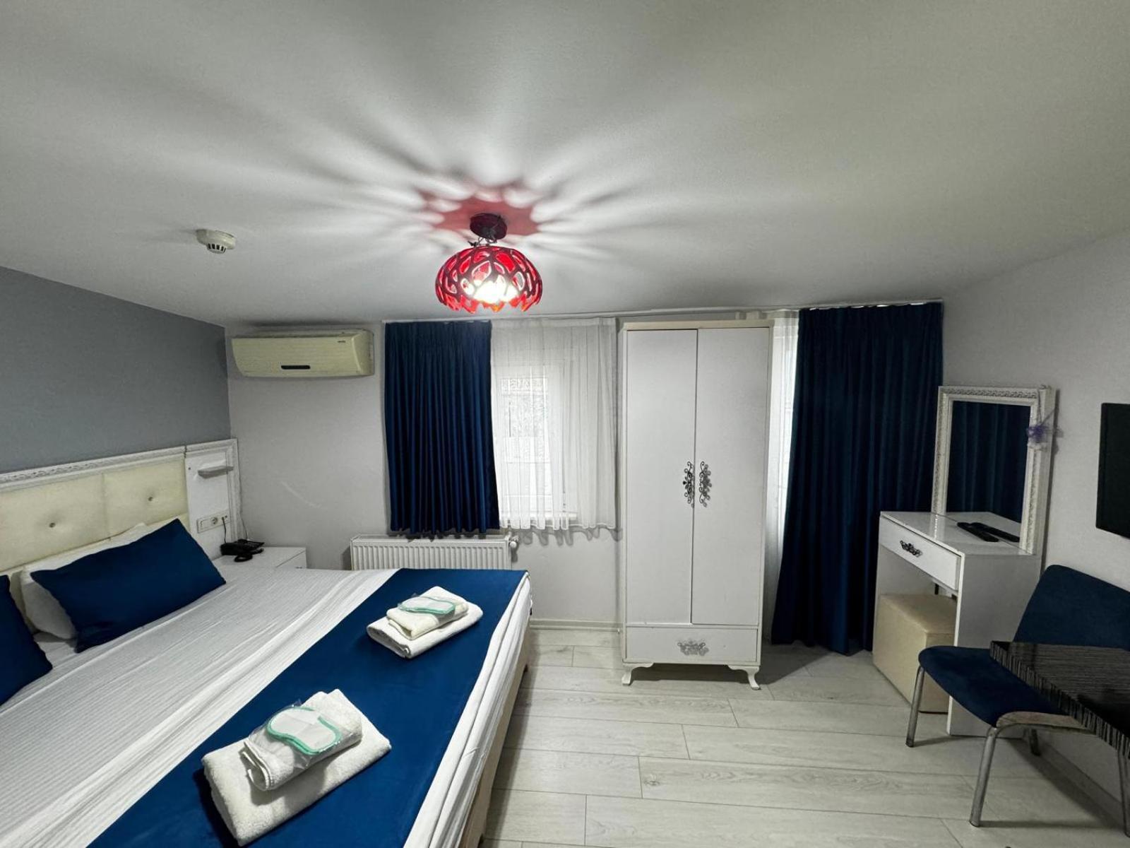 Taksim Istiklal Suites Istanbul Exterior foto