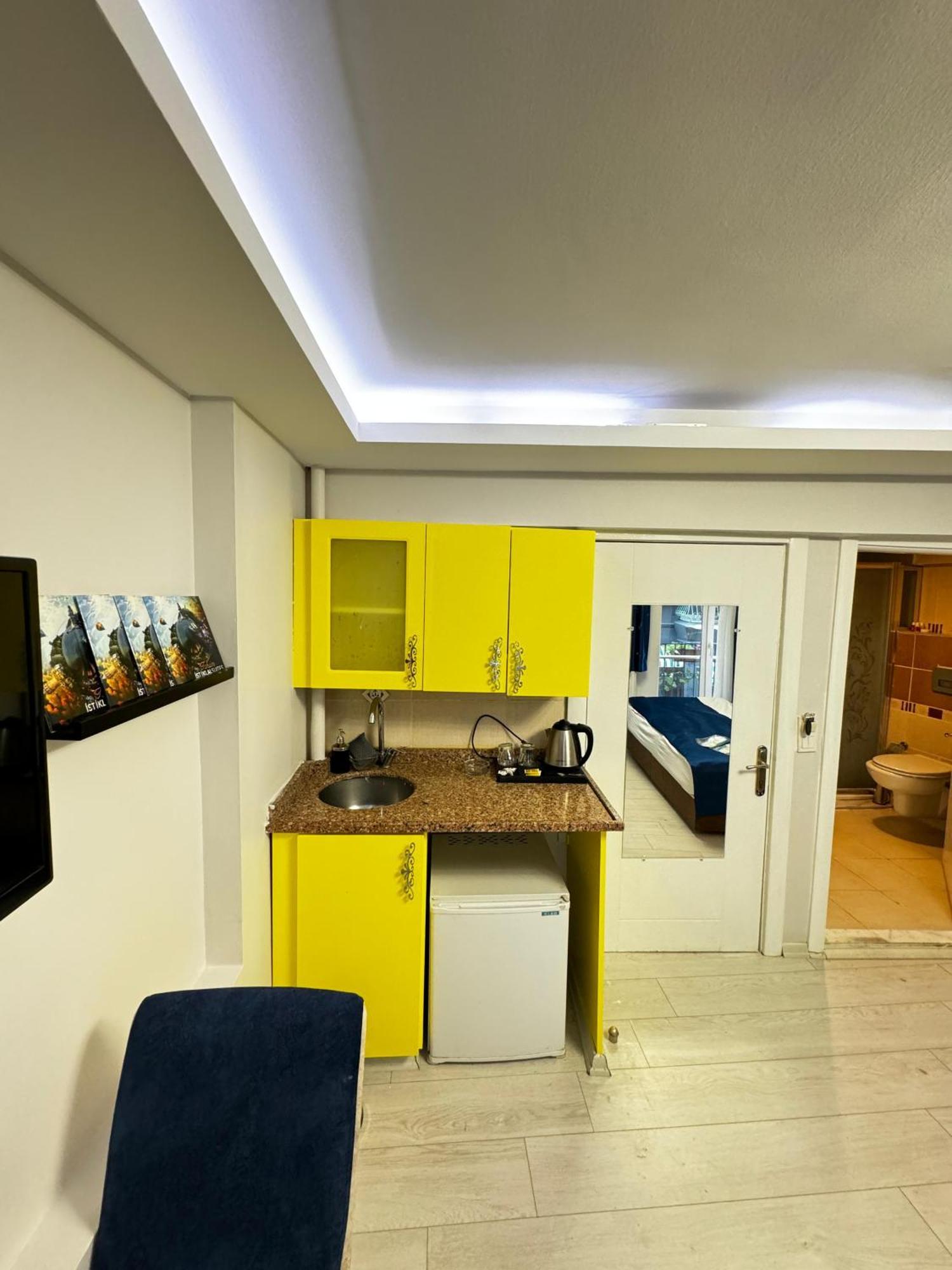 Taksim Istiklal Suites Istanbul Exterior foto